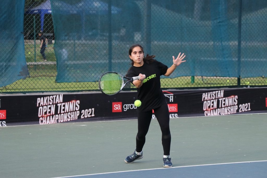 Ushna Suhail, Noor Malik in summit clash of SA Gardens Pakistan Open